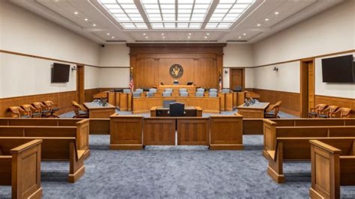 Can screenshots be used in court?